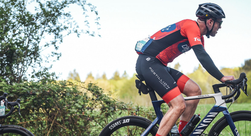 Vrienden van de Challenge fietsen de Amstel Gold Race